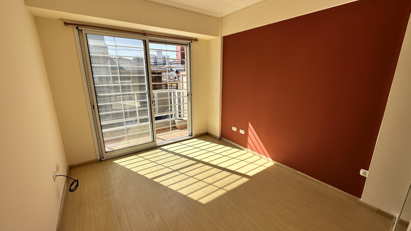 Departamento venta 3 ambientes Wilde Avellaneda c/ 2 cocheras