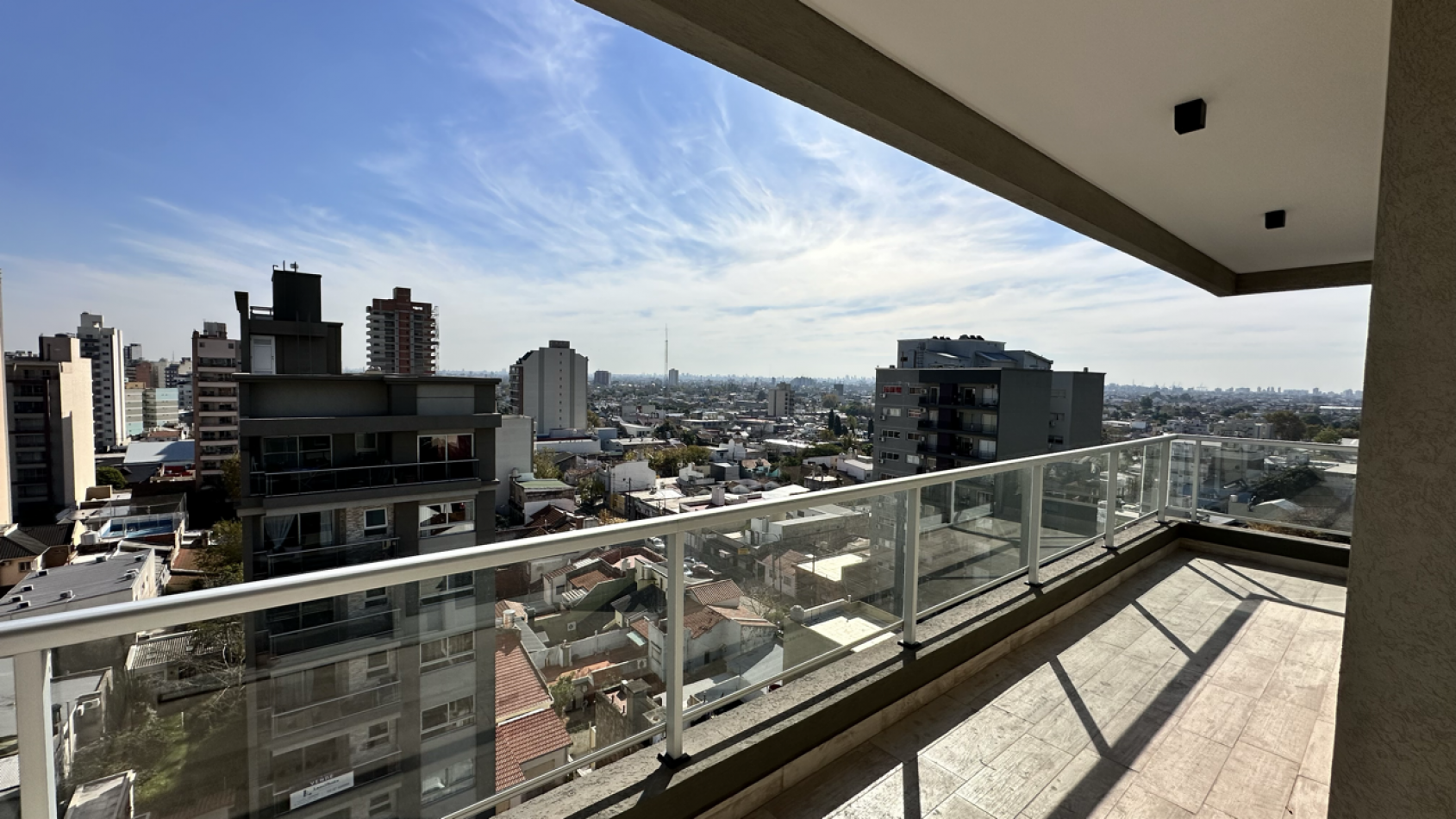 DEPARTAMENTO 3 AMBIENTES VENTA LANUS ESTE
