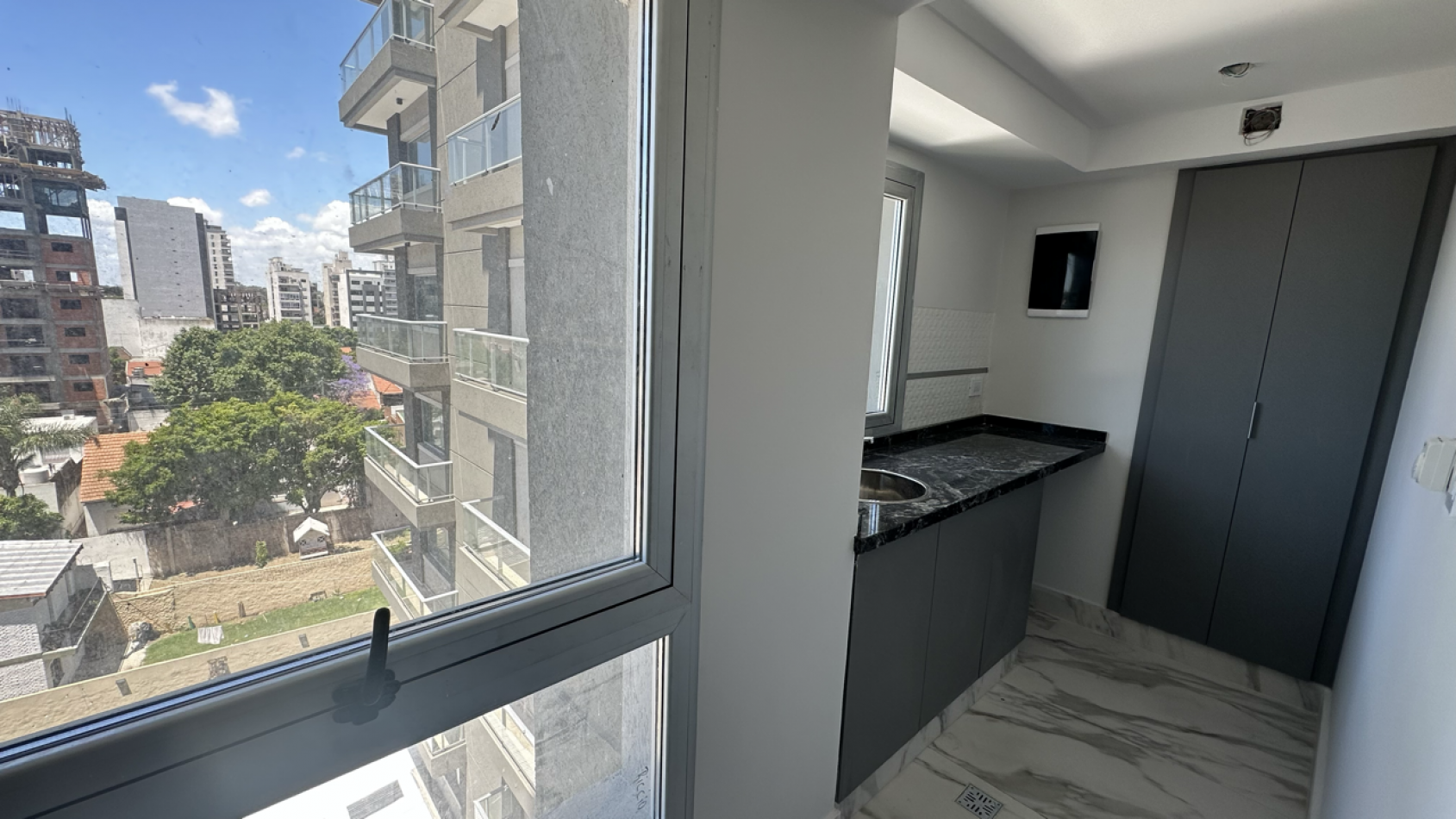 DEPARTAMENTO 3 AMBIENTES VENTA LANUS ESTE