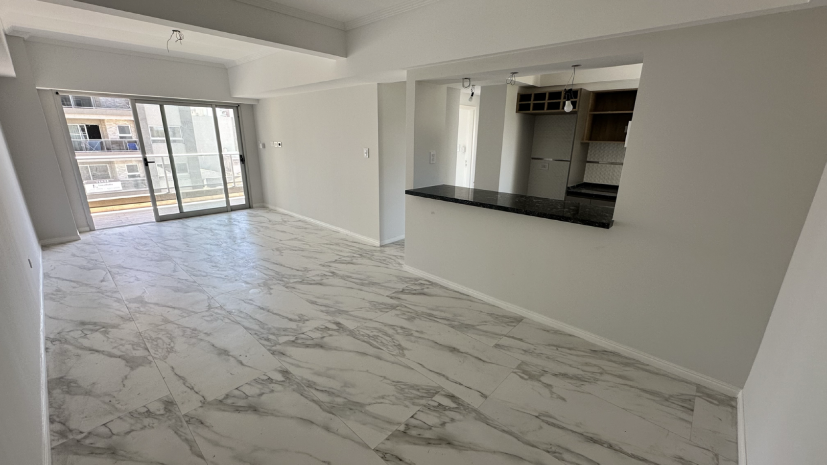 DEPARTAMENTO 3 AMBIENTES VENTA LANUS ESTE