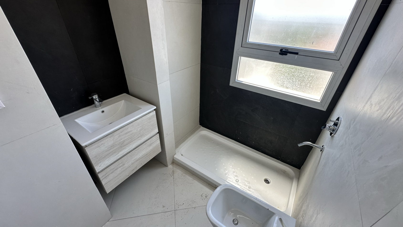 DEPARTAMENTO 3 AMBIENTES VENTA LANUS ESTE