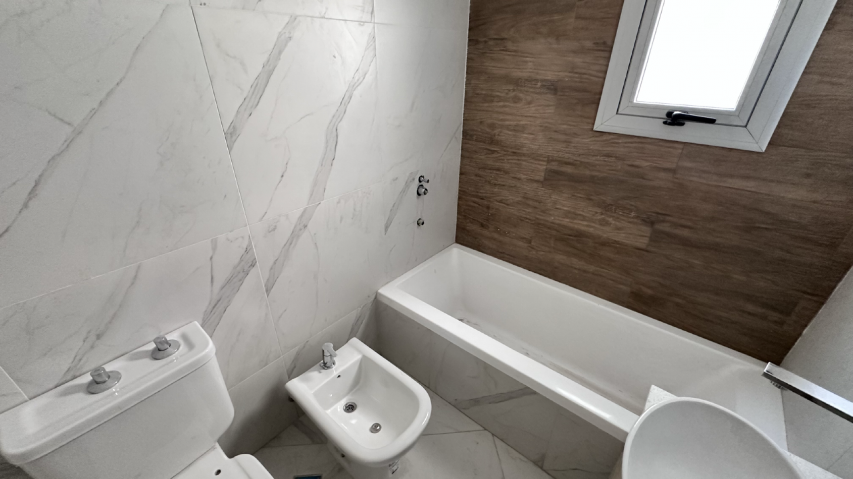 Departamento 3 ambientes a estrenar Lanus este venta