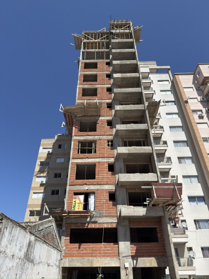 Departamento 3 ambientes en venta Lanus Este
