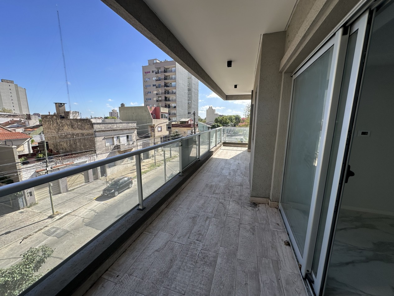 DEPARTAMENTO 3 AMBIENTES VENTA LANUS ESTE