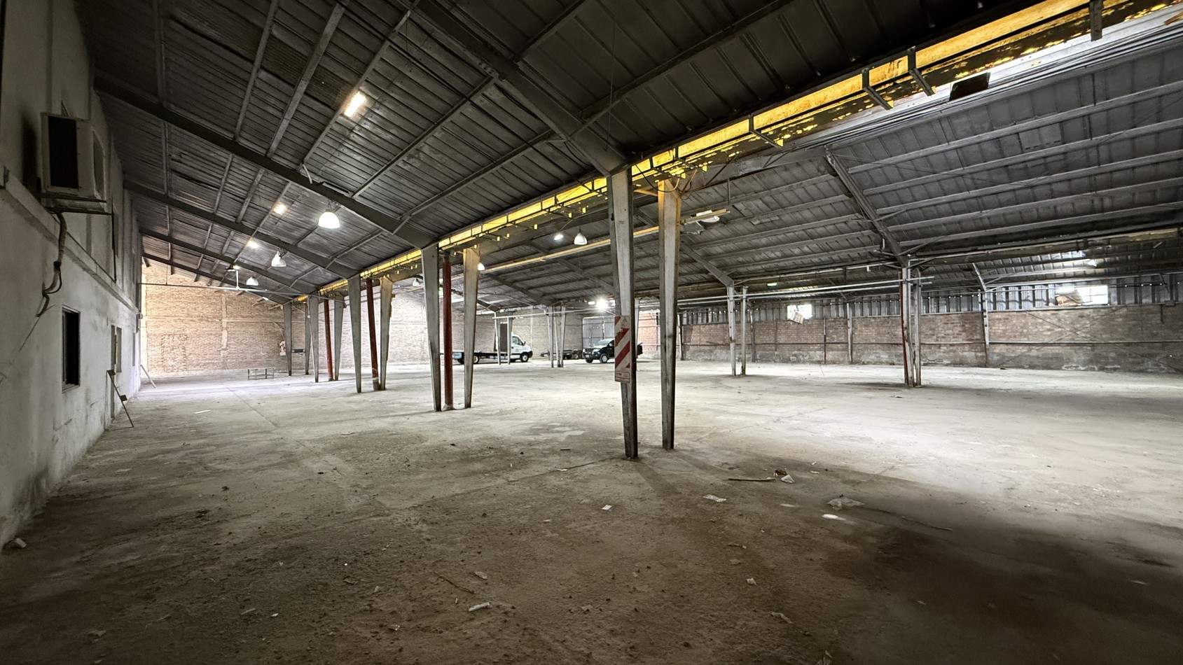 Galpon/Deposito en alquiler Parque Industrial Quilmes