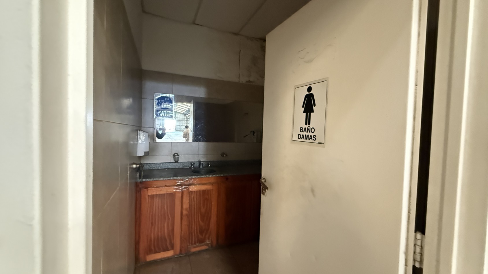 Galpon/Deposito en alquiler Parque Industrial Quilmes