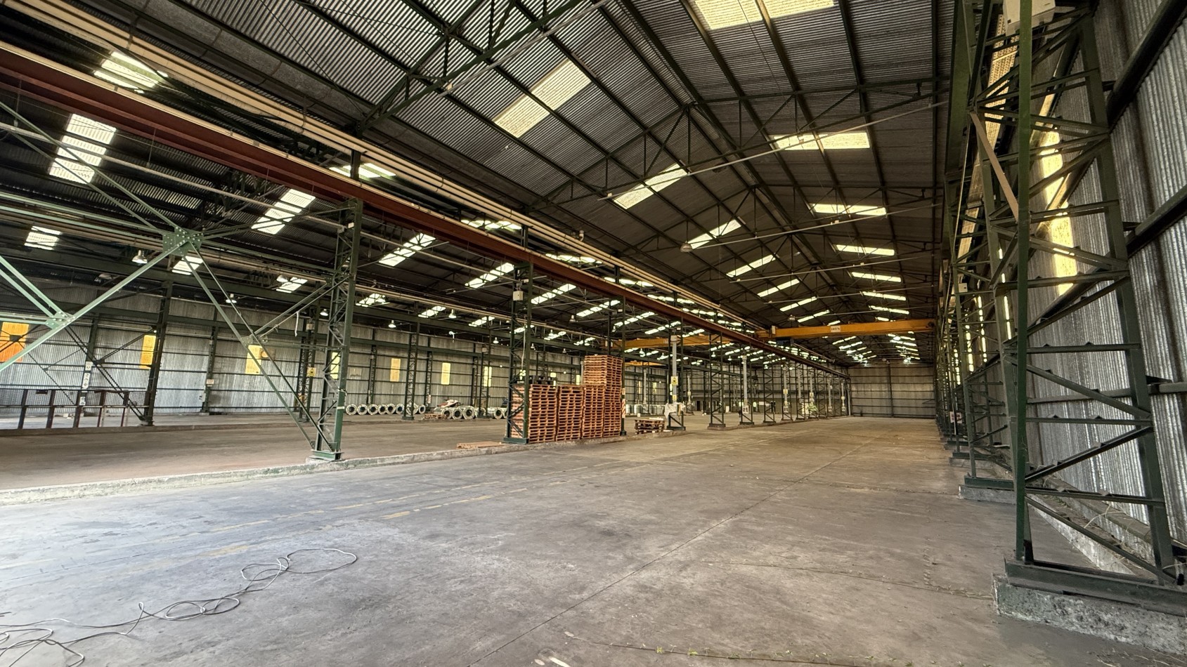 Galpon/Deposito en alquiler Parque Industrial Quilmes