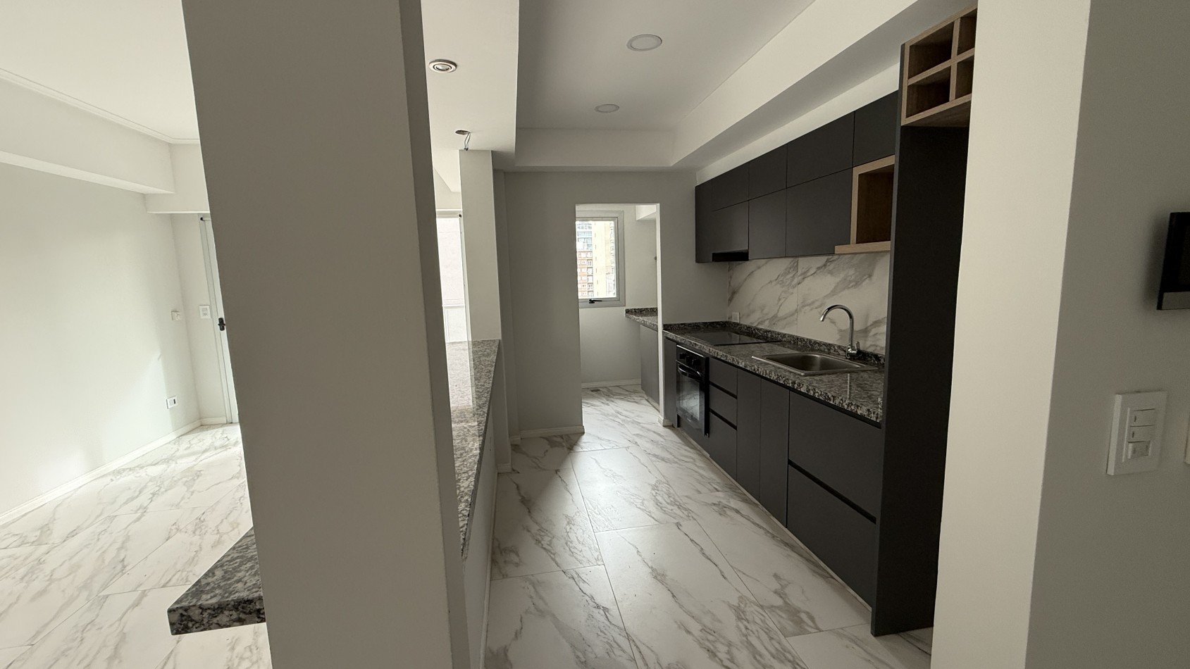 Departamento Venta Lanus Oeste 2 Ambientes con cochera y baulera