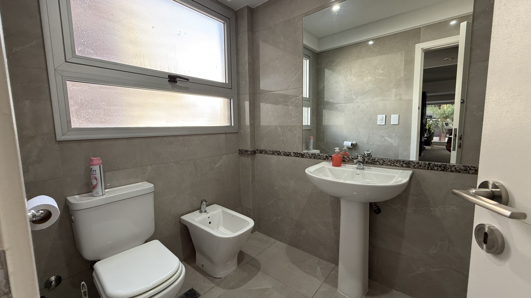 Departamento Venta Lanus Oeste 2 Ambientes con cochera y baulera