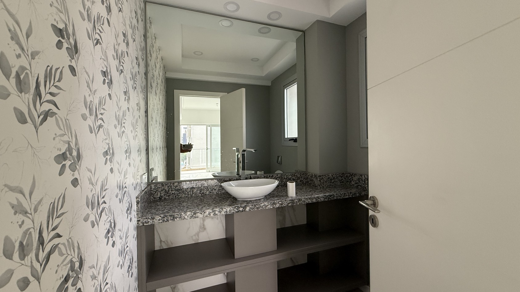 Departamento Venta Lanus Oeste 2 Ambientes con cochera y baulera