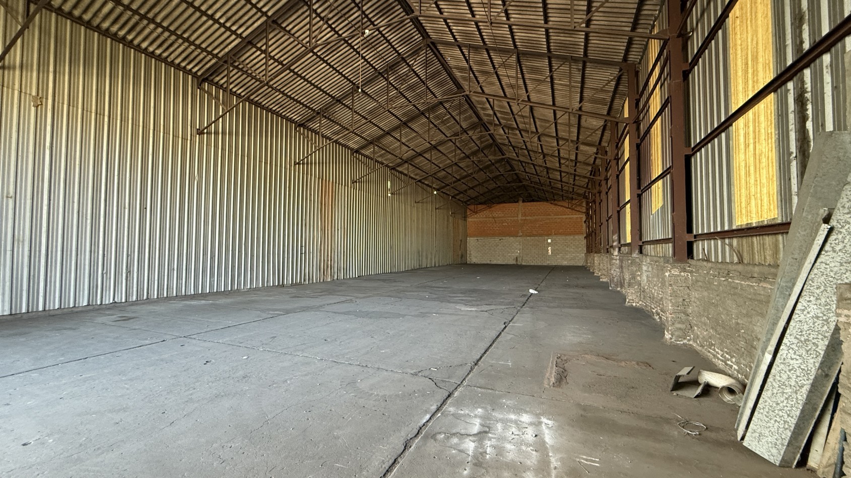 Galpon/Deposito en alquiler Parque Industrial Quilmes