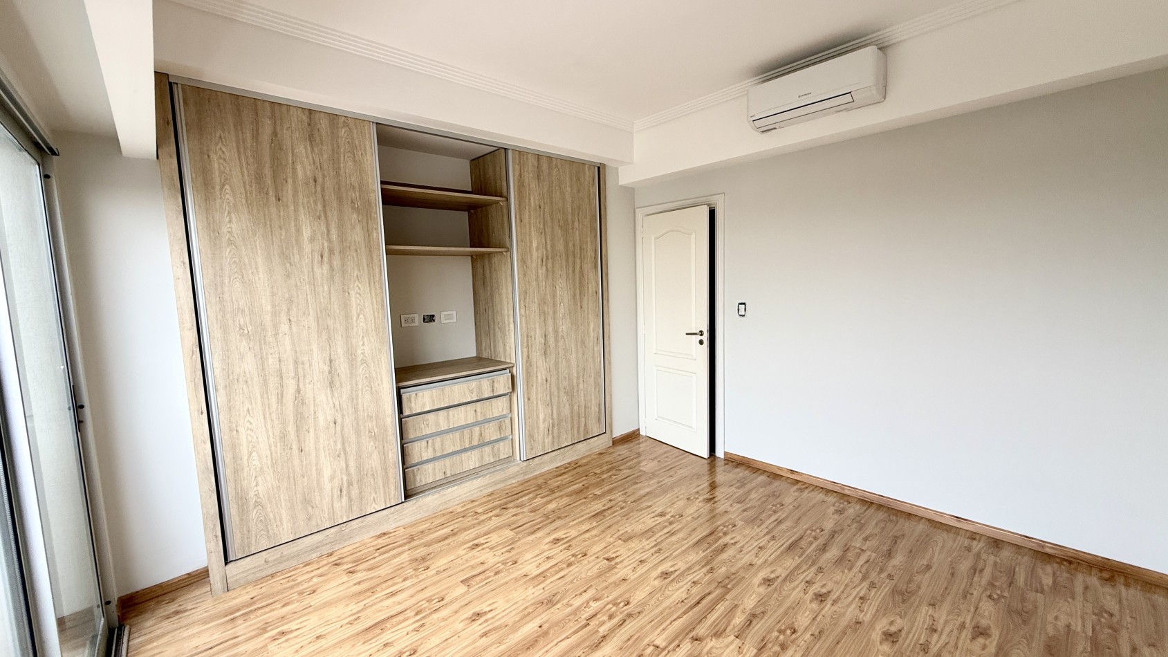 Departamento Venta Lanus 3 Ambientes con cochera y baulera Remedios de Escalda 