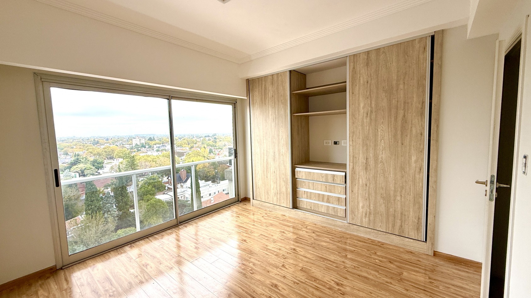 Departamento Venta Lanus 3 Ambientes con cochera y baulera Remedios de Escalda 