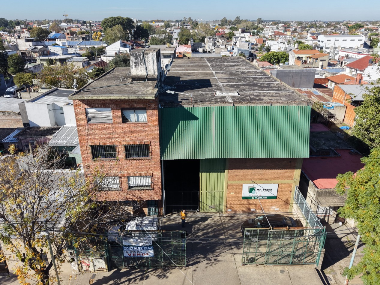 Galpon con oficinas Quilmes en venta