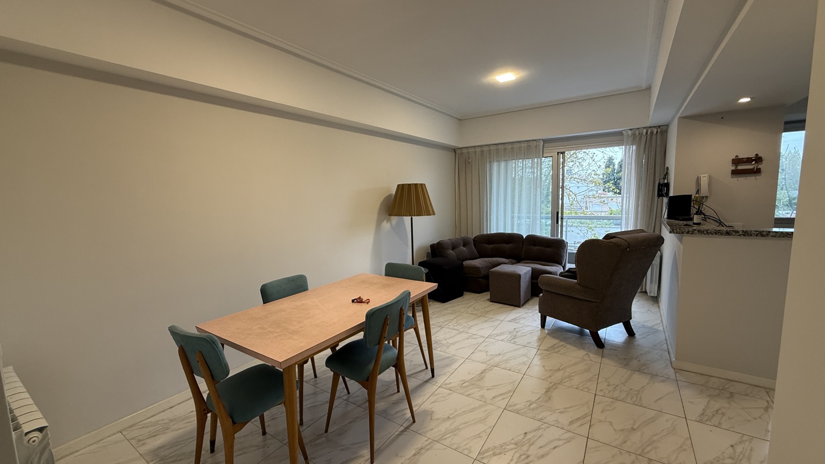 Departamento Venta Banfield 3 Ambientes c/ cochera y Terraza Lomas De Zamora