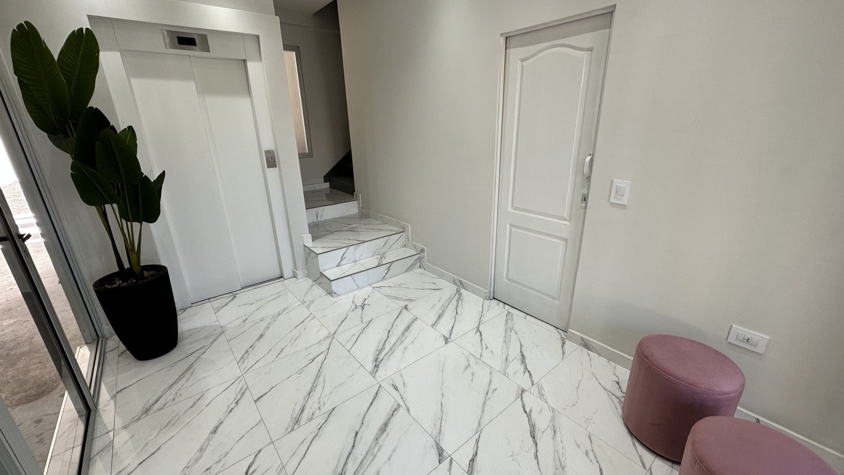Departamento Venta Banfield 3 Ambientes c/ cochera y Terraza Lomas De Zamora