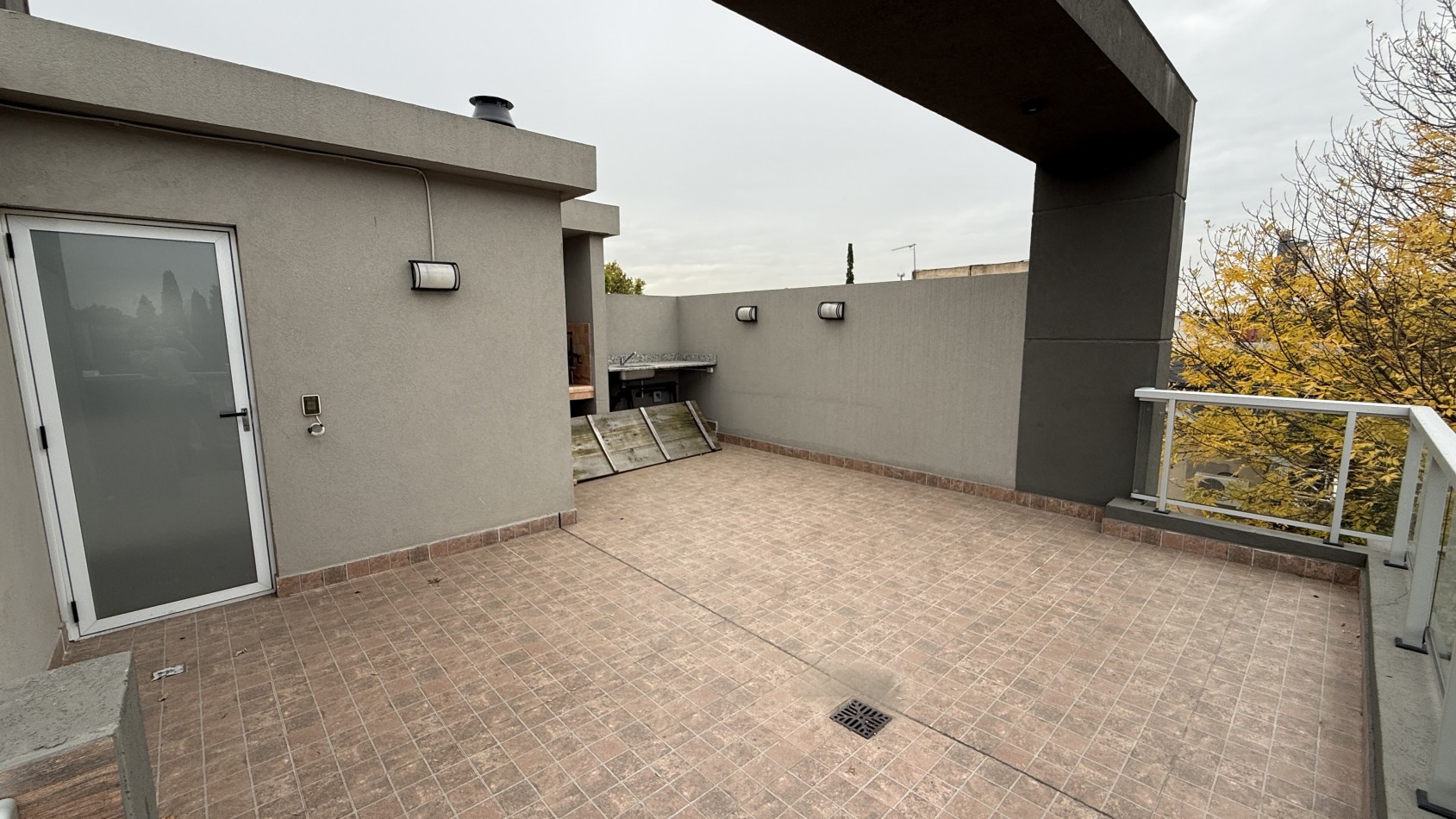 Departamento Venta Banfield 3 Ambientes c/ cochera y Terraza Lomas De Zamora