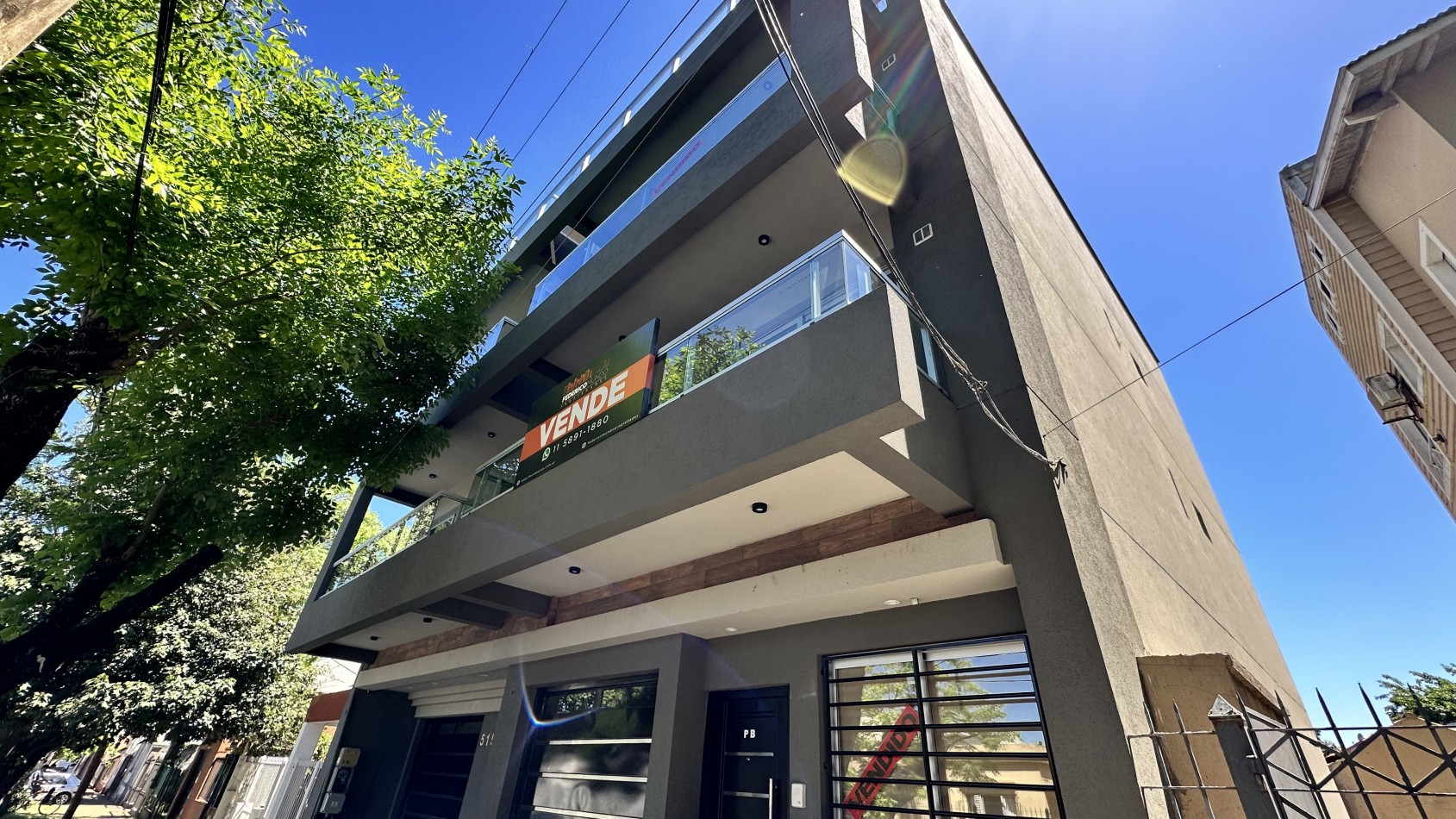Departamento Venta Banfield 3 Ambientes c/ cochera y Terraza Lomas De Zamora