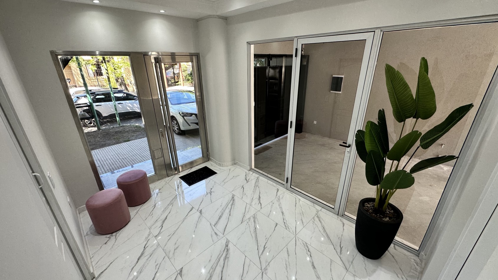 Departamento Venta Banfield 3 Ambientes c/ cochera y Terraza Lomas De Zamora