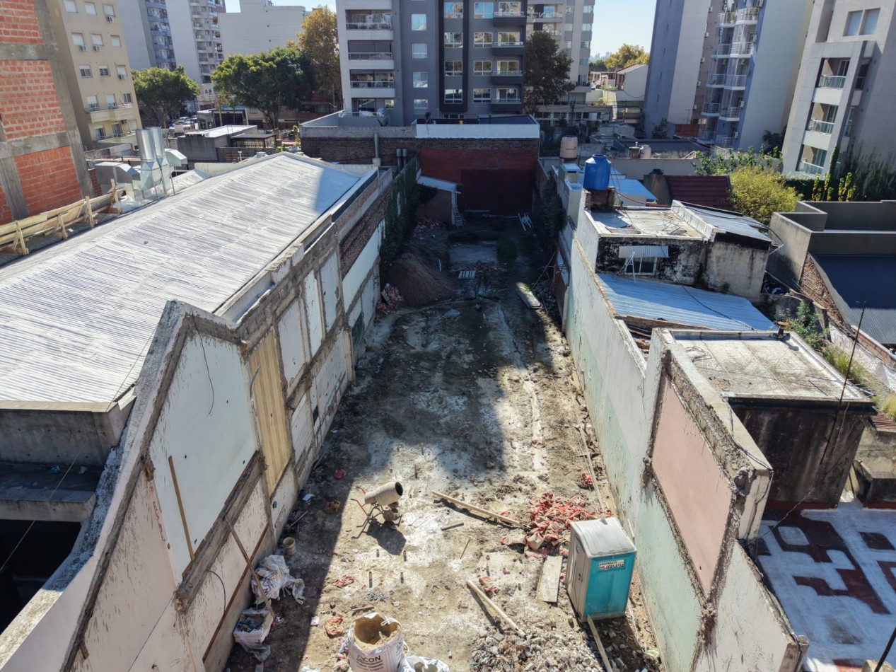 Departamento 3 ambientes en venta en pozo en Lanus Oeste