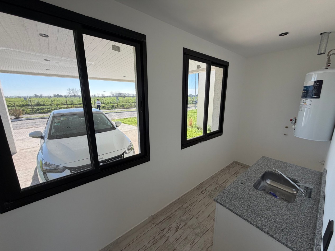 Venta casa 3 ambientes con pileta Horizontes Al Sur