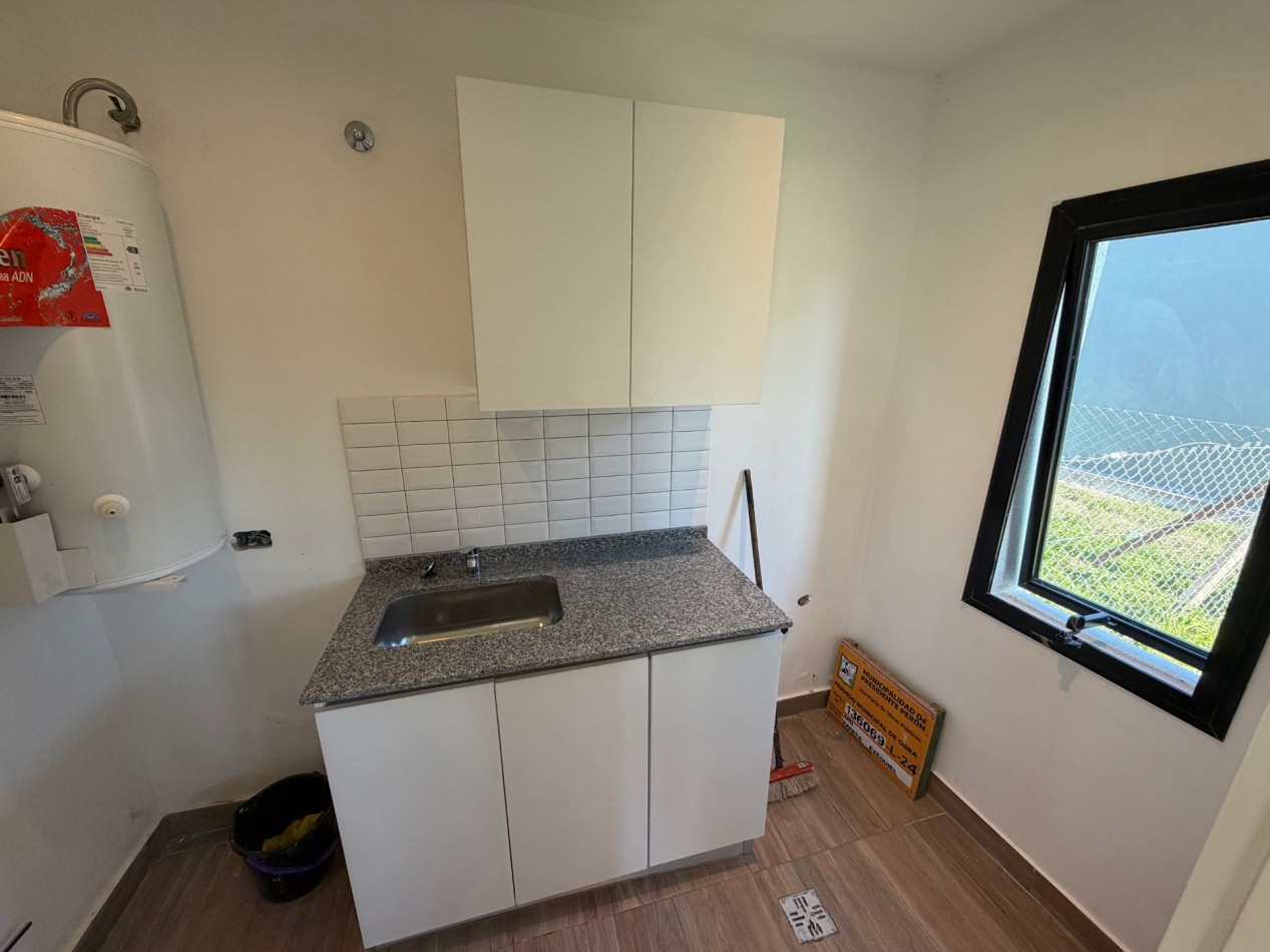 Venta casa 3 ambientes con pileta Horizontes Al Sur