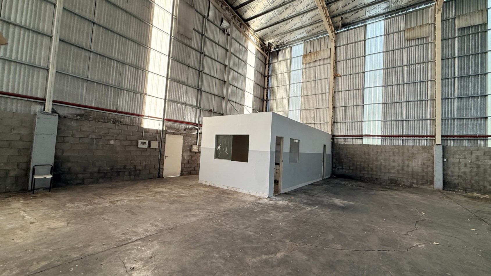 Deposito/Galpon En Alquiler De 1500 M2 - Ebapi Parque Industrial Polo Buen Ayre