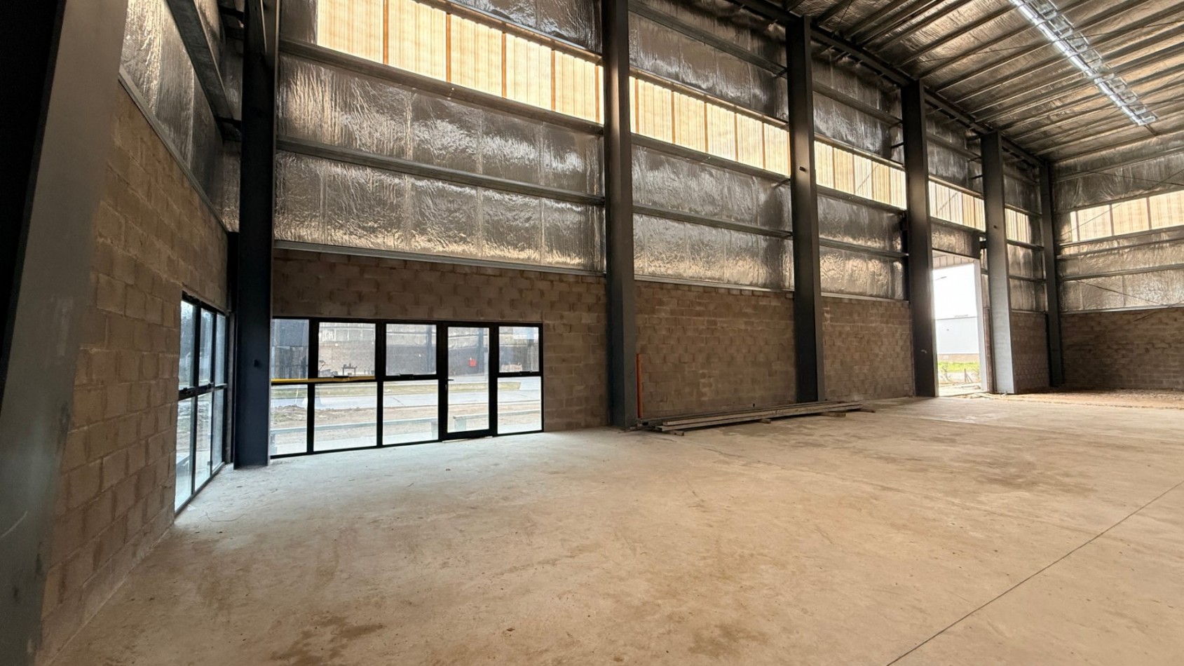 Galpon en alquiler Polo industrial Spegazzini