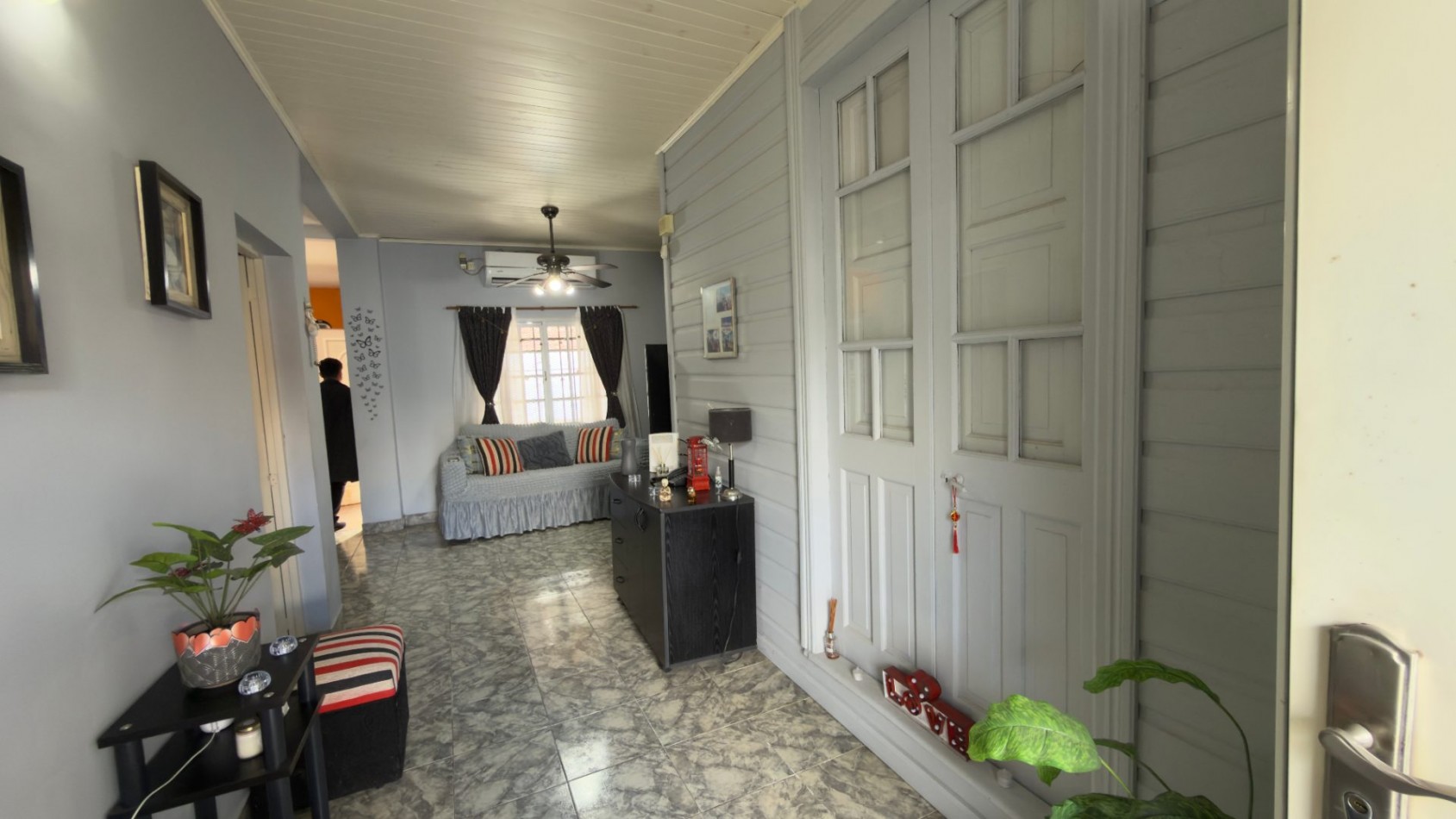 Casa 3 ambientes en venta Lanus Oeste