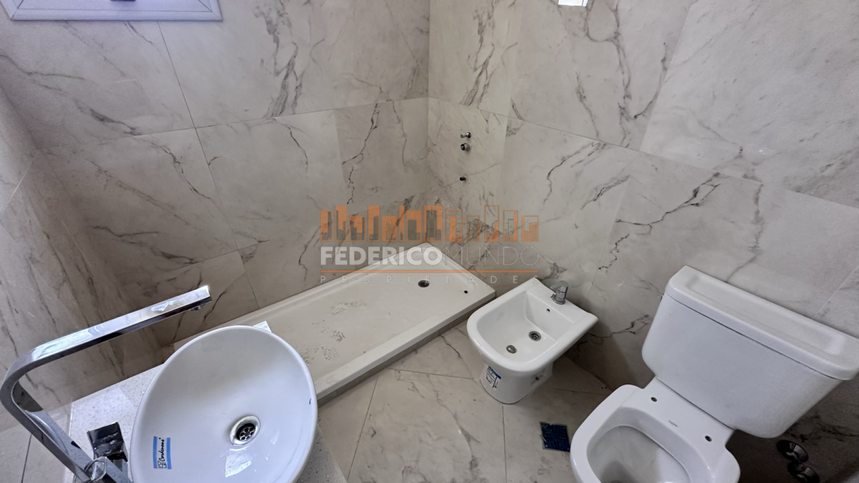 Departamento 4 ambientes a estrenar Lanus este venta