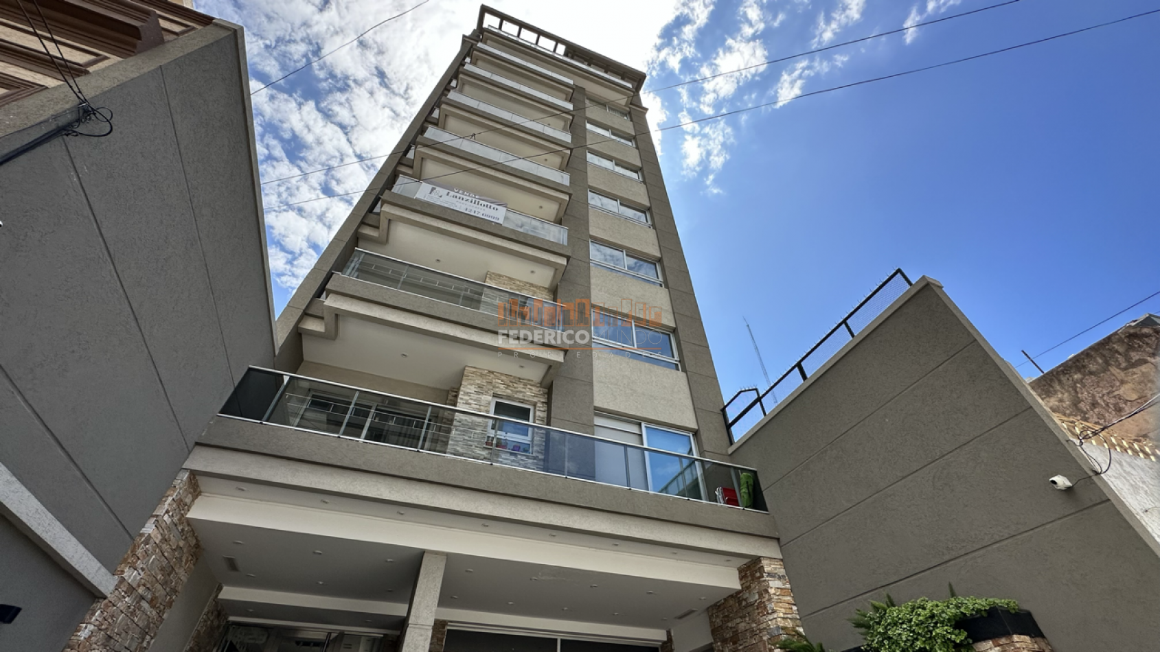 Departamento 3 ambientes venta c/ dos cocheras Lanus Este