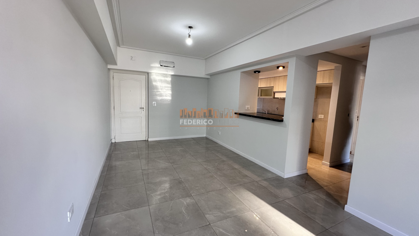 Departamento 3 ambientes venta c/ dos cocheras Lanus Este