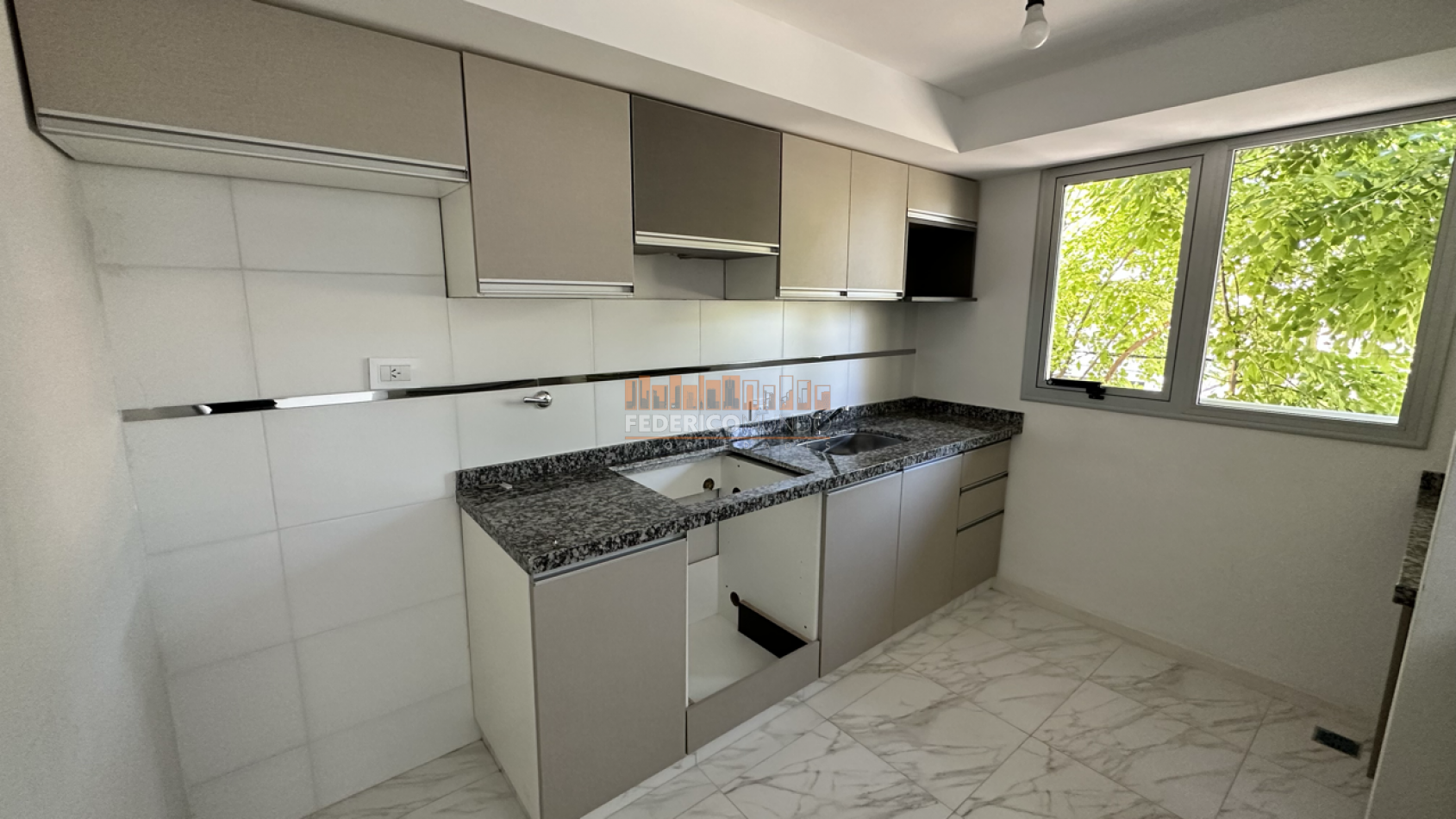 Departamento Venta Banfield 3 Ambientes c/ cochera y Terraza Lomas De Zamora