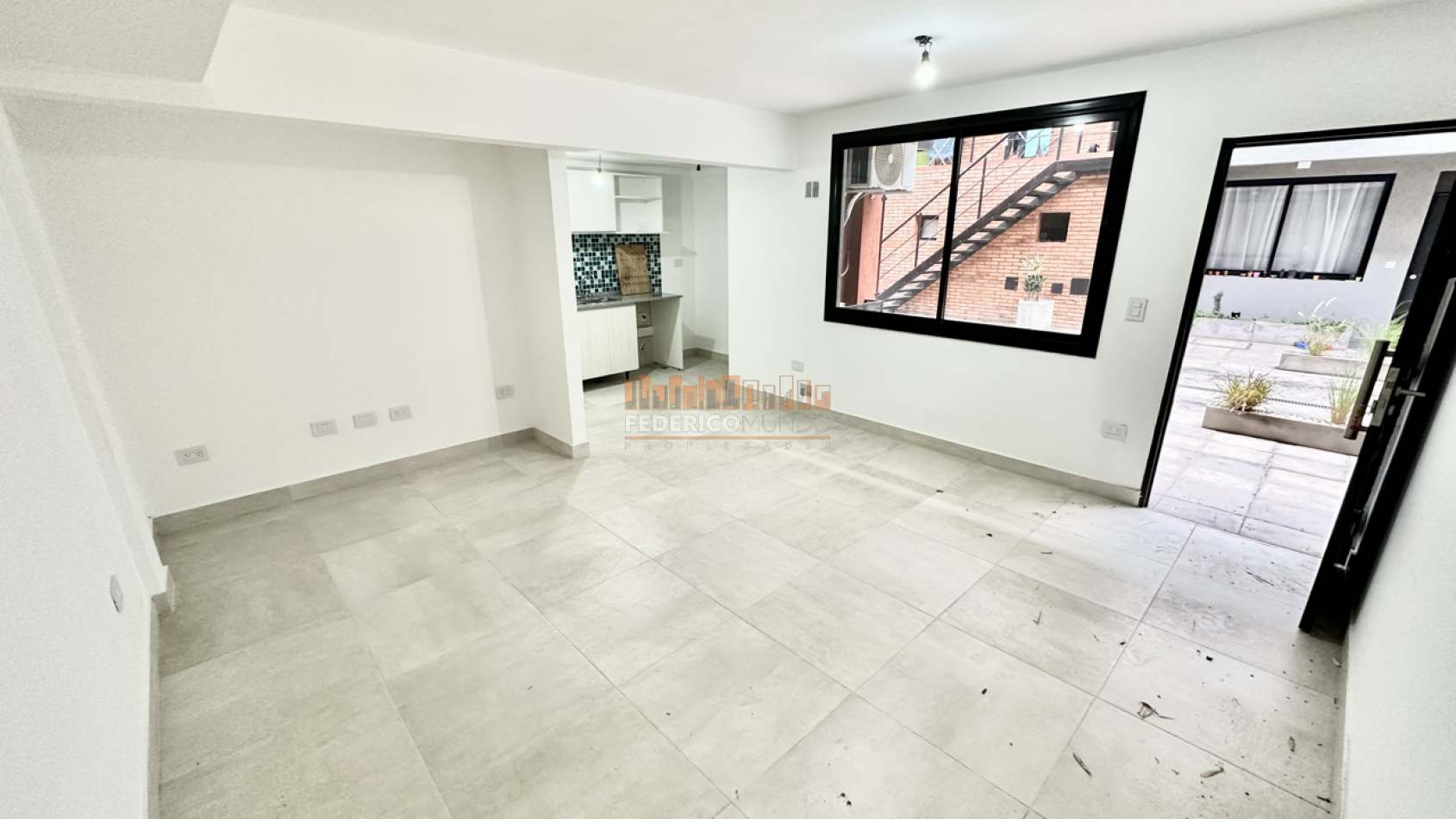 Departamento monoambiente en venta Lanus este