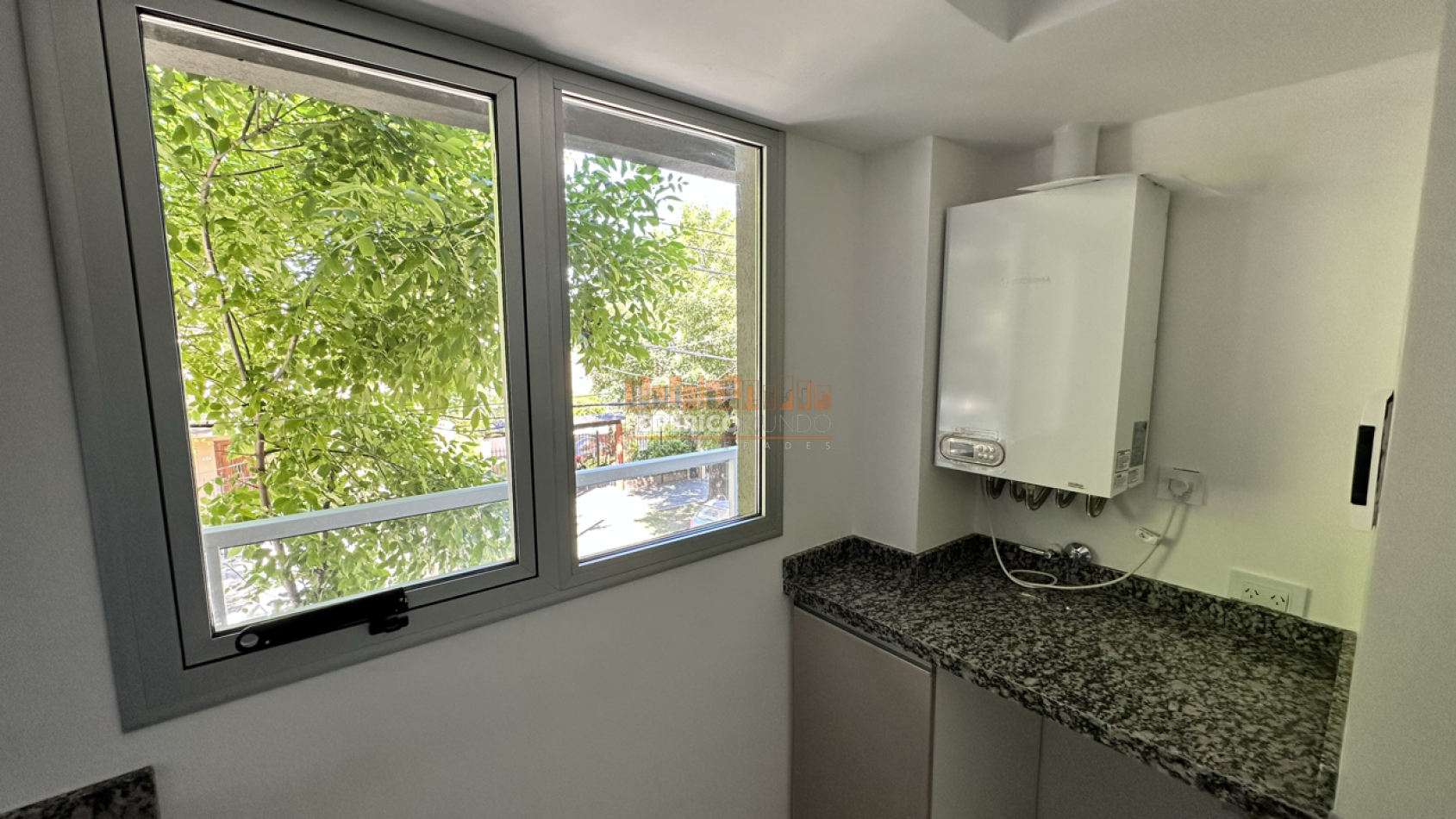 Departamento Venta Banfield 3 Ambientes c/ cochera y Terraza Lomas De Zamora