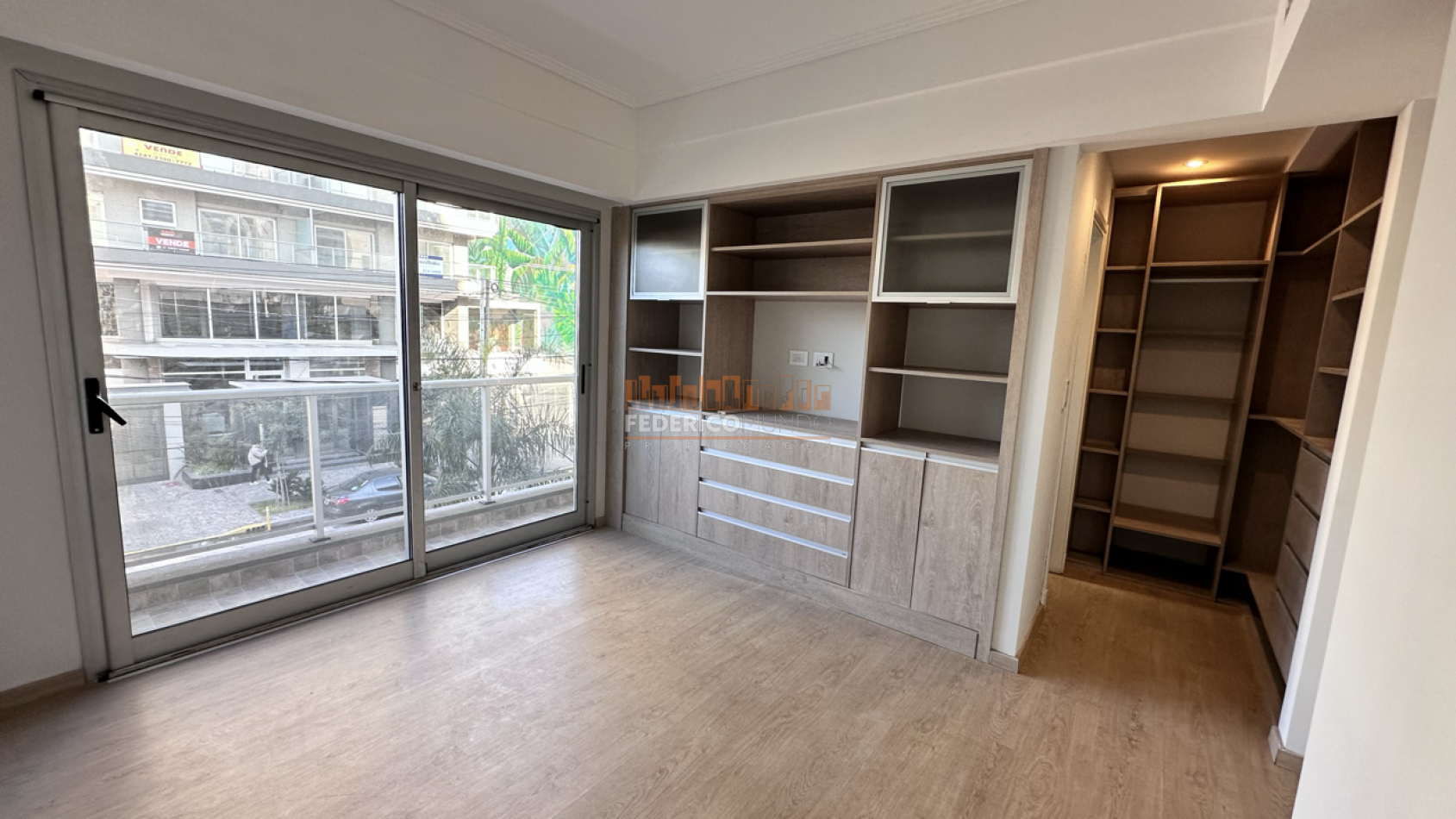 Departamento 3 ambientes venta c/ dos cocheras Lanus Este