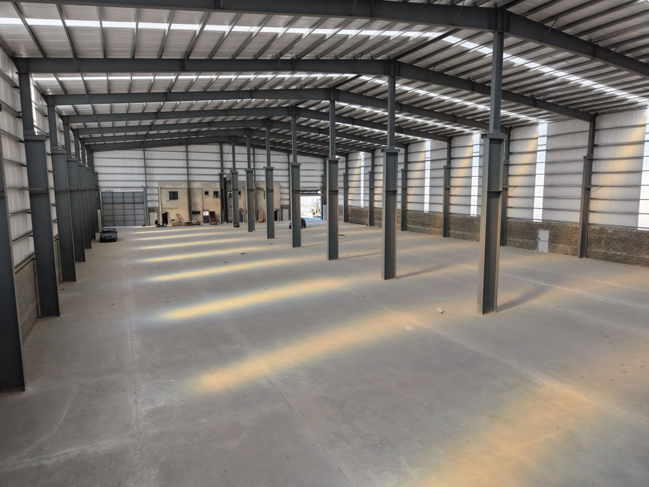 Galpon/deposito en alquiler Parque Industrial Florencio Varela- PITEC zona sur - 