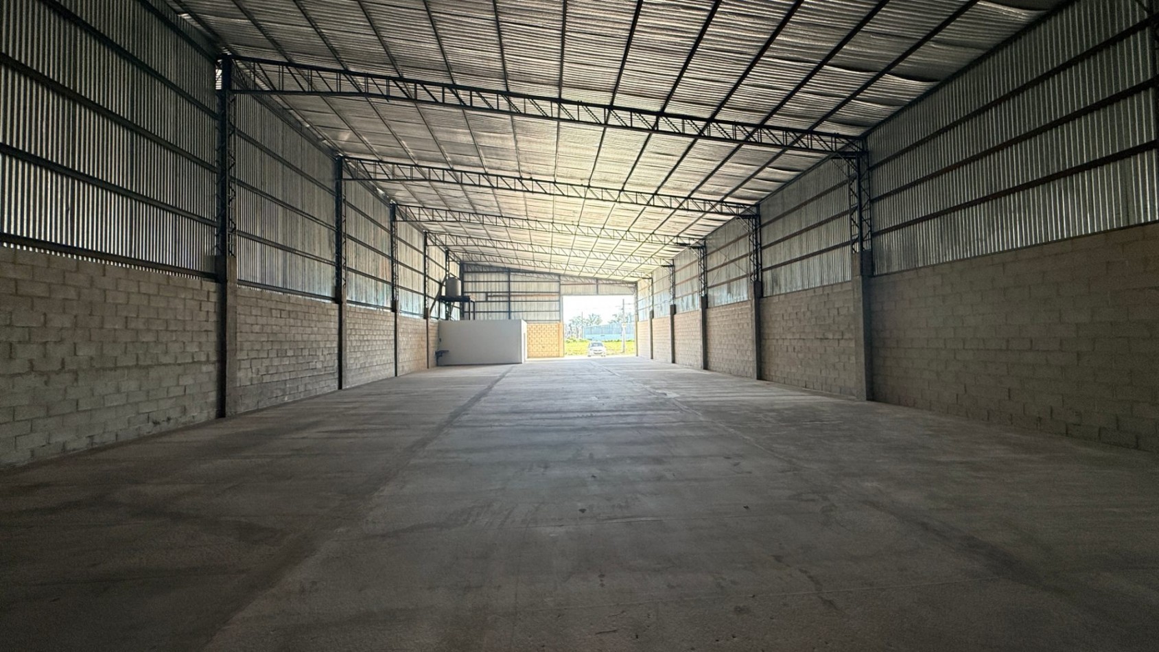 Galpon/Deposito en Venta Parque Industrial Guernica