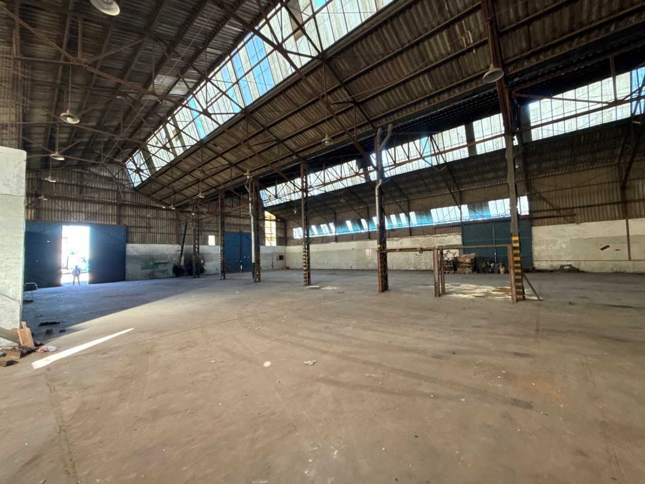 Galpon/Deposito en alquiler Parque Industrial Quilmes