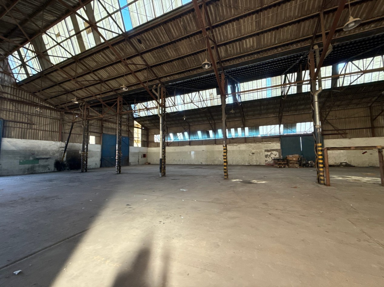 Galpon/Deposito en alquiler Parque Industrial Quilmes